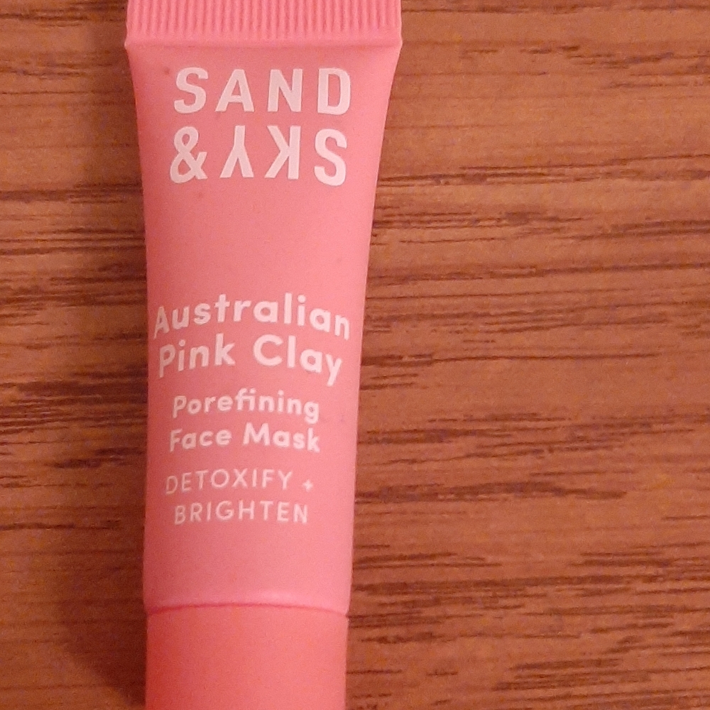 Ipsy - Picture 4 of 6